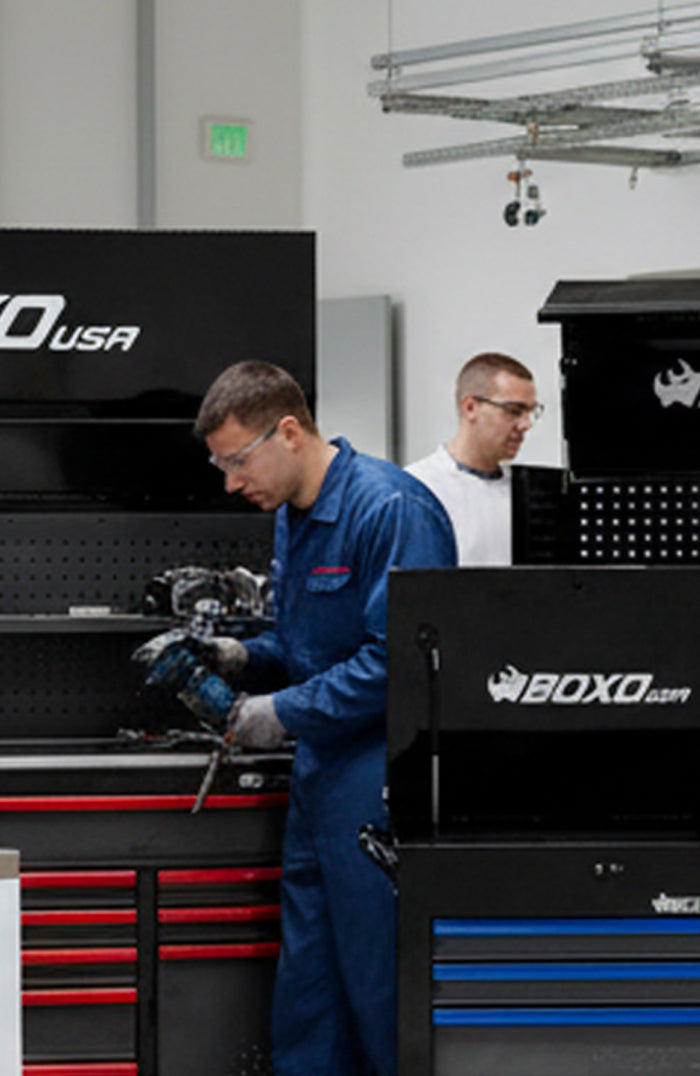 <h1>HEAVY-DUTY ROLLING TOOL BOXES</h1>